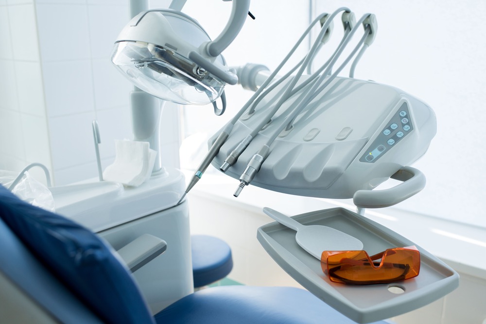 modern working apparatus of dentist 2022 02 02 04 48 57 utc 1 1